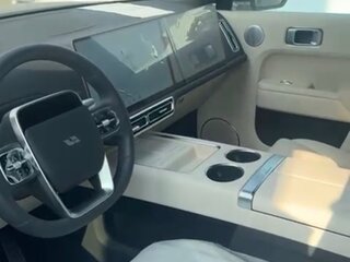 2024 Li Auto (Lixiang) L9 52.3 kWh I Рестайлинг, серый, 5050000 рублей, вид 5