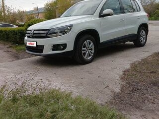 2014 Volkswagen Tiguan I Рестайлинг, белый, 1210000 рублей, вид 1