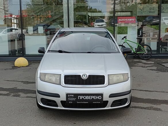 2006 Skoda Fabia I Рестайлинг, серебристый - вид 1