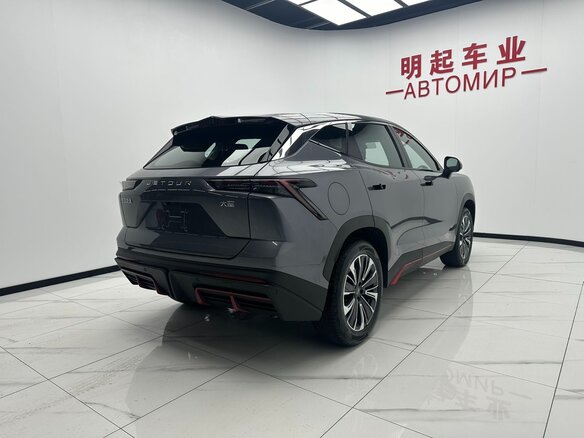 2023 Jetour Dashing I, серый, 1650000 рублей - вид 3