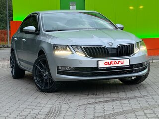 2017 Skoda Octavia III (A7) Рестайлинг, серый, 2500000 рублей, вид 5