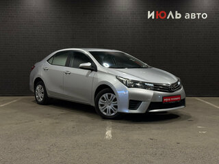 2014 Toyota Corolla XI (E160, E170, E180), серебристый, 1290000 рублей, вид 3