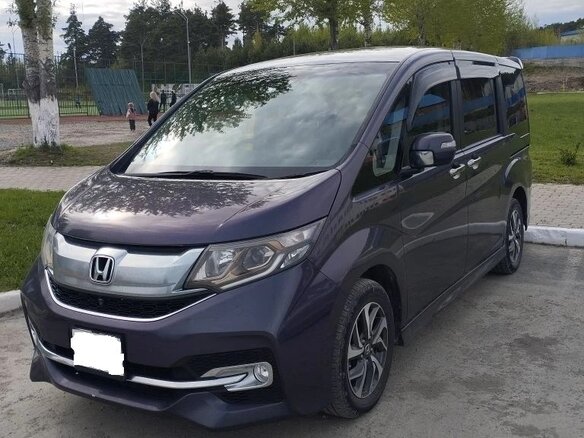 2017 Honda Stepwgn Spada V, фиолетовый, 2100000 рублей