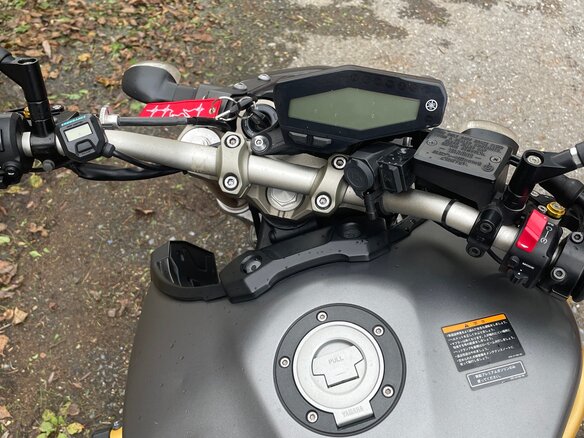 2014 Yamaha MT-09 (FZ-09), серый, 700000 рублей - вид 6