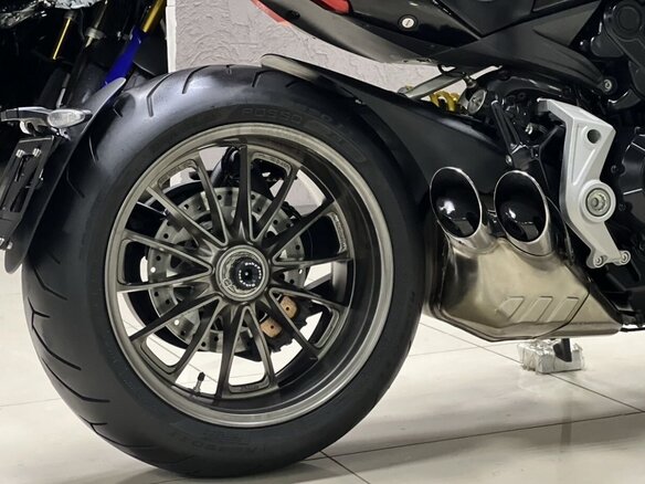 2016 Ducati XDiavel, чёрный - вид 16