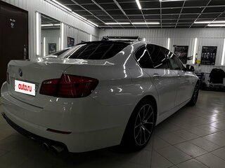2011 BMW 5 серии 528i VI (F10/F11/F07), белый, 1960000 рублей, вид 5