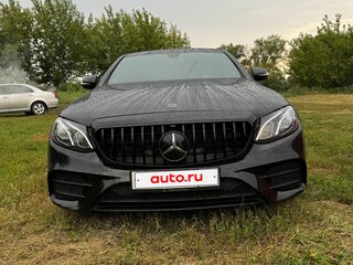 2020 Mercedes-Benz E-Класс 200 V (W213, S213, C238), чёрный, 4320000 рублей, вид 2