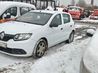 2015 Renault Sandero II, белый, 450000 рублей, вид 3