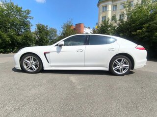 2010 Porsche Panamera 4 I, белый, 3050000 рублей, вид 4