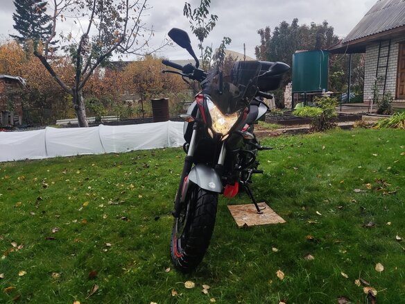 2018 Bajaj Pulsar NS 200, красный, 230000 рублей - вид 1