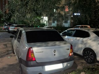 2008 Renault Logan I, серый, 190000 рублей, вид 4