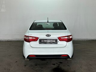 2011 Kia Rio III, белый, 660000 рублей, вид 5