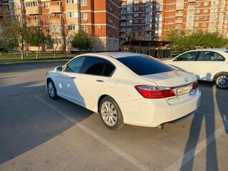 2013 Honda Accord IX, белый, 1450000 рублей, вид 4