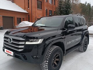 2022 Toyota Land Cruiser 300 Series, чёрный, 13997000 рублей, вид 3