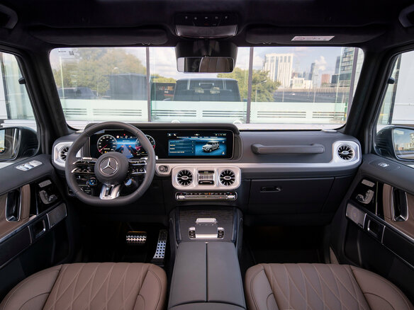 2026 Mercedes-Benz G-Класс AMG 63 AMG II (W465) Рестайлинг, коричневый, 33490000 рублей - вид 14