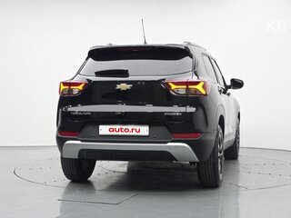 2022 Chevrolet TrailBlazer III, чёрный, 1979000 рублей, вид 4
