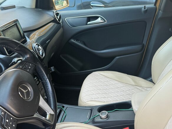 2012 Mercedes-Benz B-Класс 200 II (W246), бежевый, 951000 рублей - вид 4