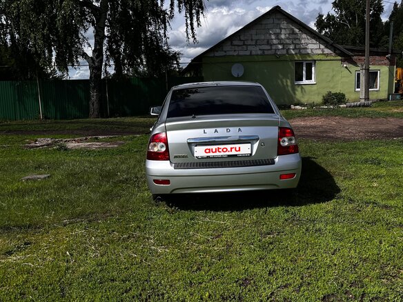 2011 Lada (ВАЗ) Priora I, серый, 260000 рублей - вид 3