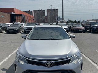 2014 Toyota Camry VII (XV50) Рестайлинг, серебристый, 1500000 рублей, вид 1
