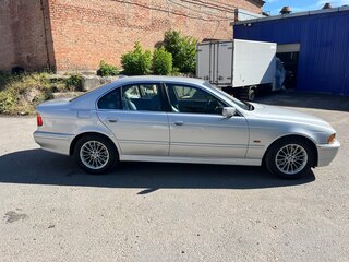 2001 BMW 5 серии 525i IV (E39) Рестайлинг, серебристый, 790000 рублей, вид 5