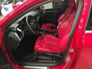 2021 Audi A3 Sportback 35 TFSI IV (8Y), красный, 1420000 рублей, вид 4