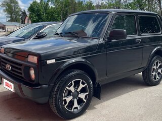 2019 Lada (ВАЗ) 2121 (4x4) Urban I Рестайлинг (2020), чёрный, 735000 рублей, вид 1
