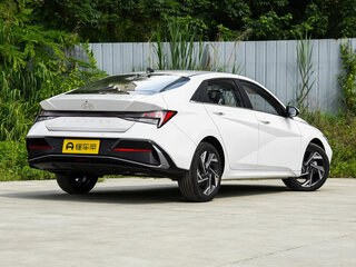 2026 Hyundai Elantra VII (CN7) Рестайлинг, белый, 2230000 рублей, вид 4