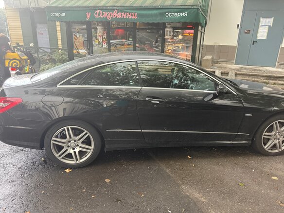 2009 Mercedes-Benz E-Класс 250 5G-Tronic IV (W212, S212, C207), чёрный, 1600000 рублей - вид 2