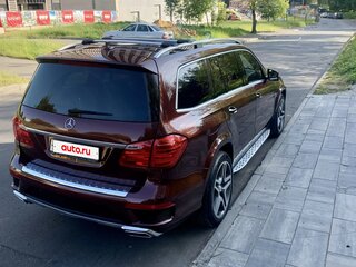 2012 Mercedes-Benz GL-Класс 500 II (X166), красный, 3398000 рублей, вид 2