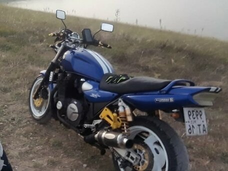 1999 Yamaha XJR1300, синий, 410000 рублей, вид 3