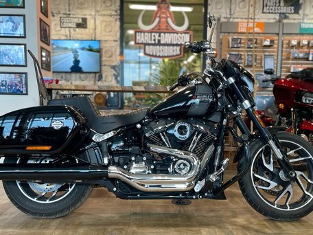 2021 Harley-Davidson Sport Glide, чёрный, 2500000 рублей, вид 3