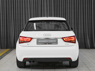 2011 Audi A1 I (8X), белый, 980000 рублей, вид 5