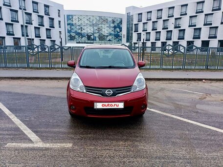 2011 Nissan Note I Рестайлинг, красный, 790000 рублей, вид 3