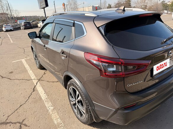 2022 Nissan Qashqai II Рестайлинг, коричневый, 2000000 рублей - вид 8