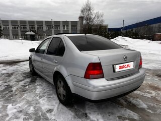 2001 Volkswagen Bora I, серебристый, 310000 рублей, вид 5