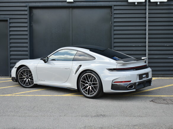 2026 Porsche 911 Turbo S VIII (992) Рестайлинг, серый, 43000000 рублей - вид 5