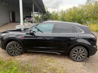 2024 Hongqi HS5 I Рестайлинг, чёрный, 3495000 рублей, вид 2