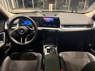 2026 BMW X1 Long 25Li xDrive III (U11/U12), чёрный, 5900000 рублей, вид 5