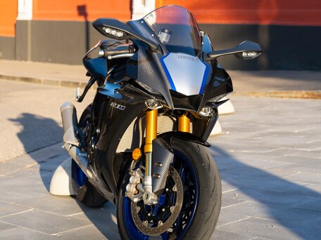 2021 Yamaha YZF-R1M, чёрный, 2375000 рублей, вид 5