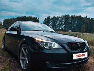 2008 BMW 5 серии 520d V (E60/E61) Рестайлинг, чёрный, 950000 рублей, вид 3