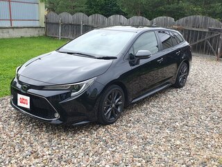 2021 Toyota Corolla XII (E210), чёрный, 2200000 рублей, вид 1