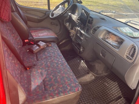 2002 Mercedes-Benz Sprinter Classic, красный, 499999 рублей, вид 2