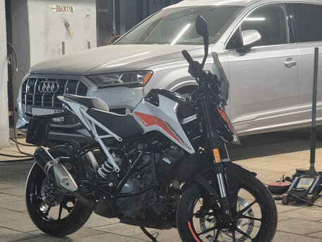 2021 KTM 390 Duke, белый, 460000 рублей, вид 5