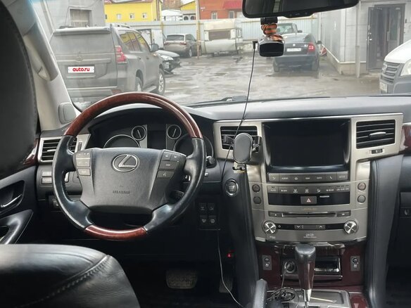 2012 Lexus LX 570 III Рестайлинг, чёрный, 4500000 рублей - вид 8
