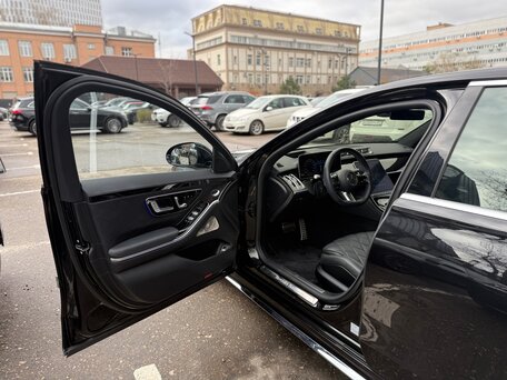 2025 Mercedes-Benz S-Класс 500 Long 4MATIC VII (W223), чёрный, 14100000 рублей, вид 5