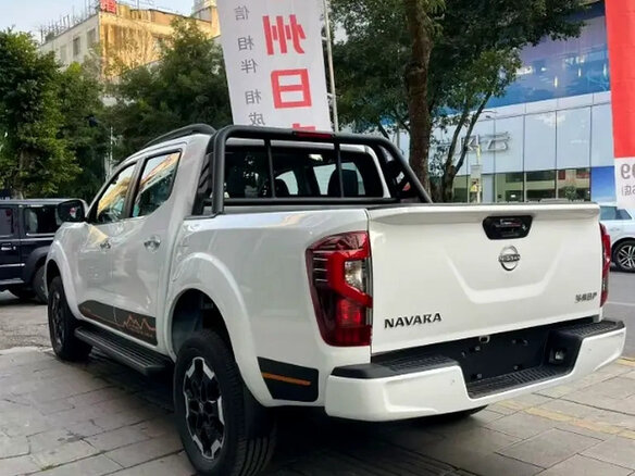 2026 Nissan Navara (Frontier) IV (D23) Рестайлинг, белый, 6000006 рублей - вид 5
