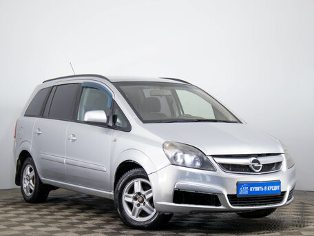 Opel Zafira B Рестайлинг