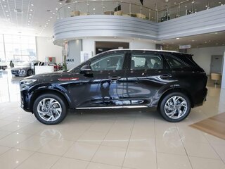 2025 Hongqi HS3, чёрный, 3199000 рублей, вид 2