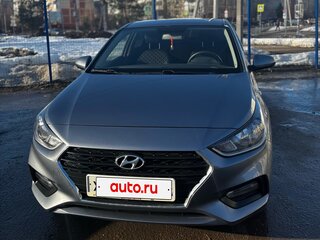 2017 Hyundai Solaris II, серый, 1200000 рублей, вид 1