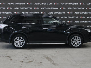 2013 Mitsubishi Outlander III, чёрный, 1348000 рублей, вид 2